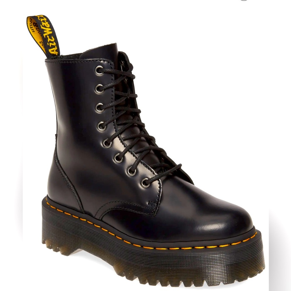 Whole sizes 1/2 sizes order next size down. 2" heel 1 1/4" platform 6 1/2" shaft